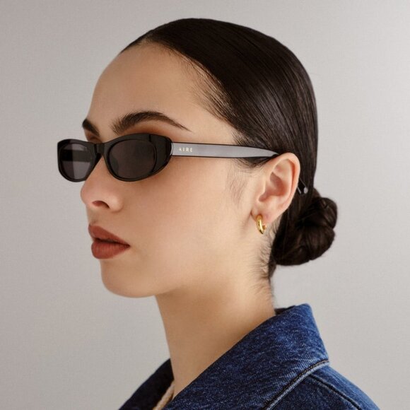 Aire Accessories - AIRE Avior in Black oval cateye skinny sunglasses